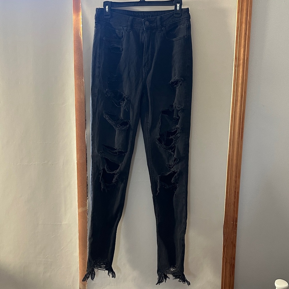 Black Distressed Jeans